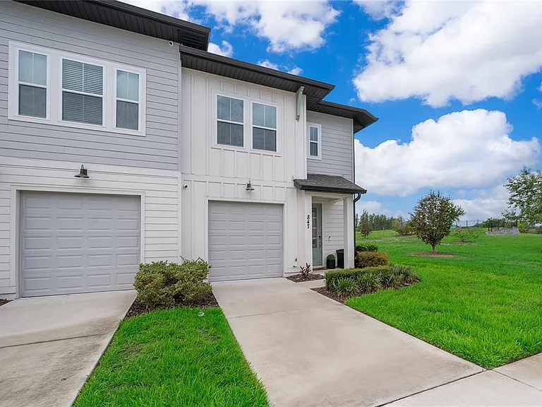847 Longboat Dr — Photo 3