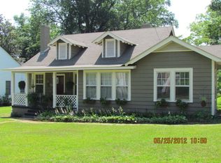 305 3rd Ave, Opelika, AL 36801