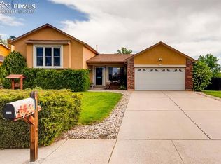 6815 Riverwood Ln, Colorado Springs, CO 80918