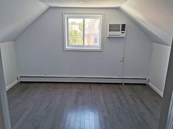 5th image of 58-35 201st St Floor 2