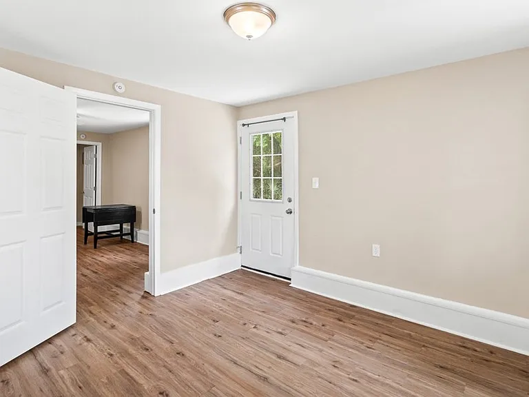 1308 Long Ave #B — Photo 7