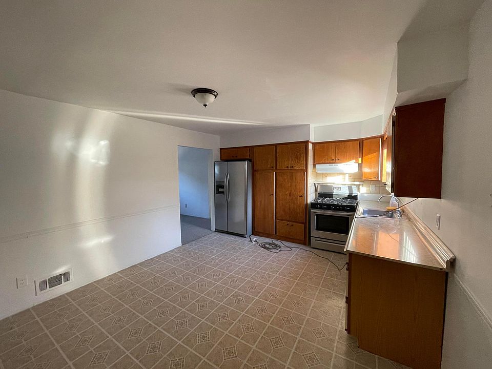 1st image of 431 Mountainview Ave #2