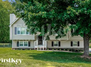 2097 Blackberry Cir, Auburn, GA 30011