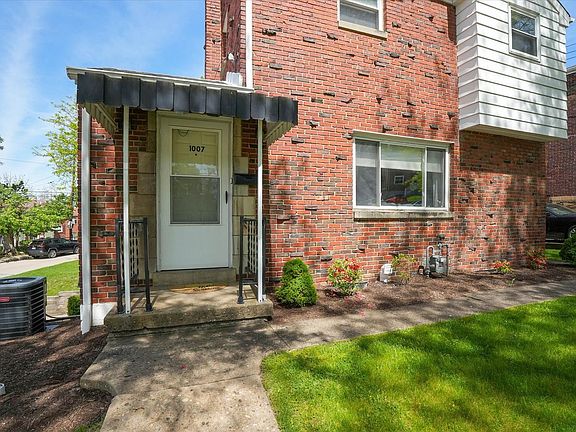 4th image of 1007 Woodbine St
