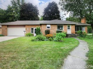 3240 Essex St NE, Grand Rapids, MI 49525