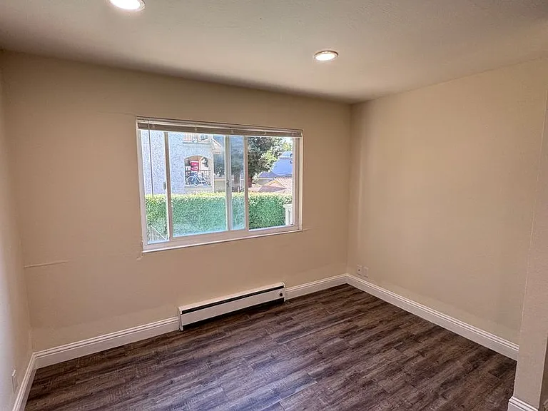 532 Bancroft Avenue — Photo 7