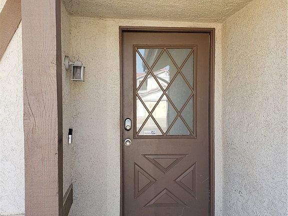 4th image of 4433 Honeycomb Dr