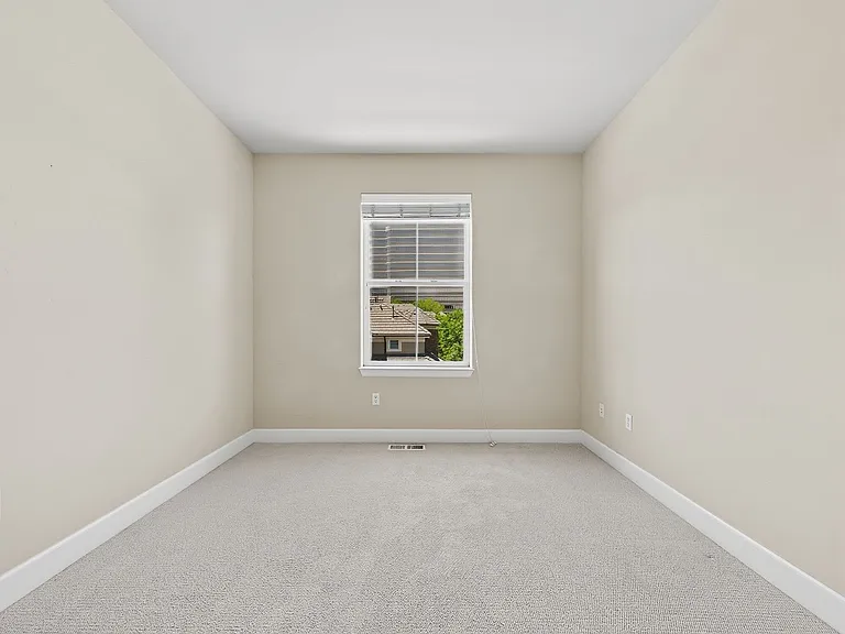 5448 Dtc Pkwy — Photo 17