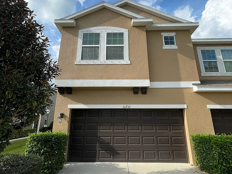 10732 Avery Park Dr — Photo 1