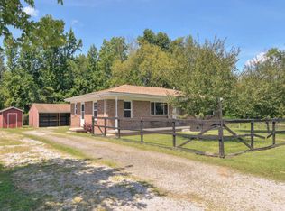 743 S Poplar St, Lebanon Junction, KY 40150