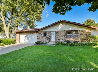 823 N 9th St, Rochelle, IL 61068