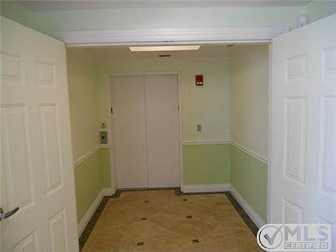 4th image of 4330 N A1a APT 2