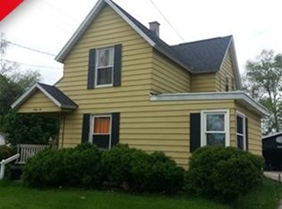 36 1/2 N Jefferson St, Zeeland, MI 49464