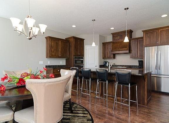 3rd image of 2385 Glendale Cove Lane
