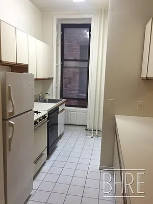 Rented by Brooklyn Heights Real Estate Inc | media 18