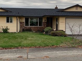 6086 Sunview Pl, Ferndale, WA 98248