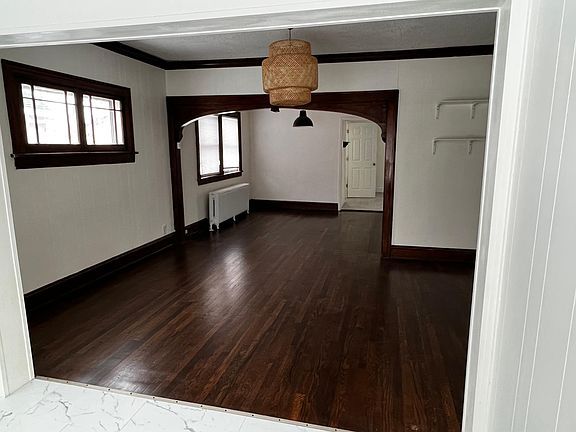 2nd image of 1334 Lafond Ave