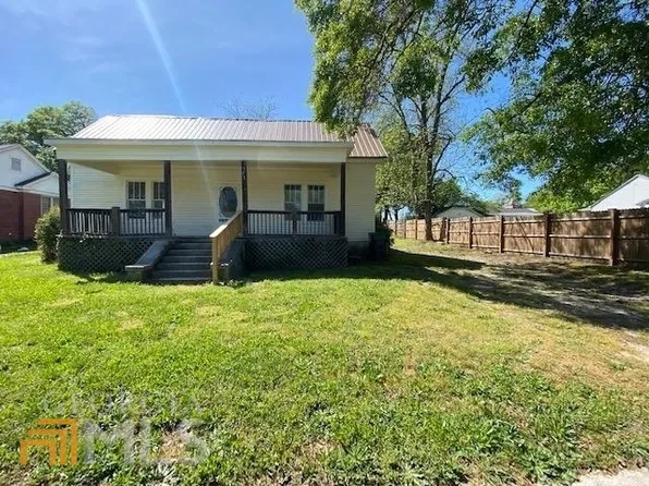 333 Elm St, Elberton, GA 30635