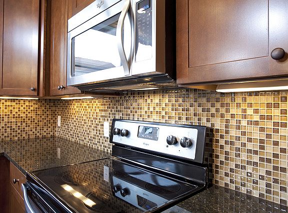 4th image of 25002 Thornberry Dr