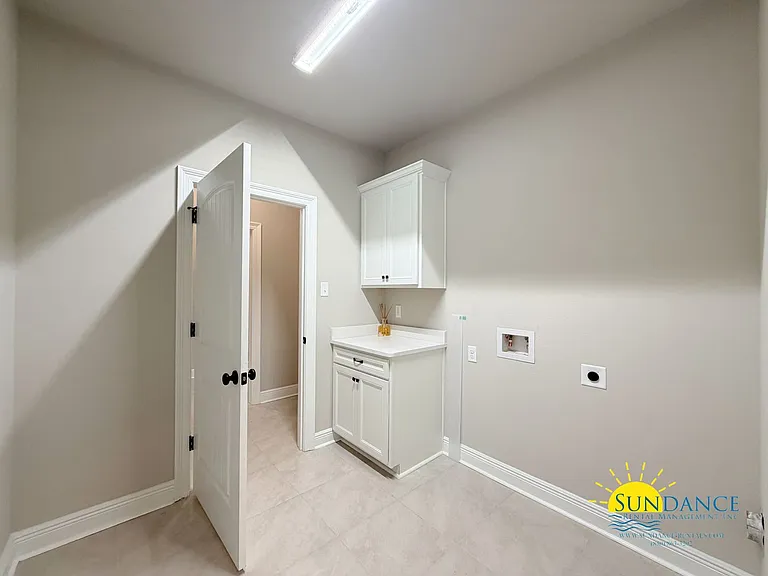 215 Hydrangea Blvd — Photo 24