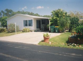 274 Grosbeak Ln, Naples, FL 34114