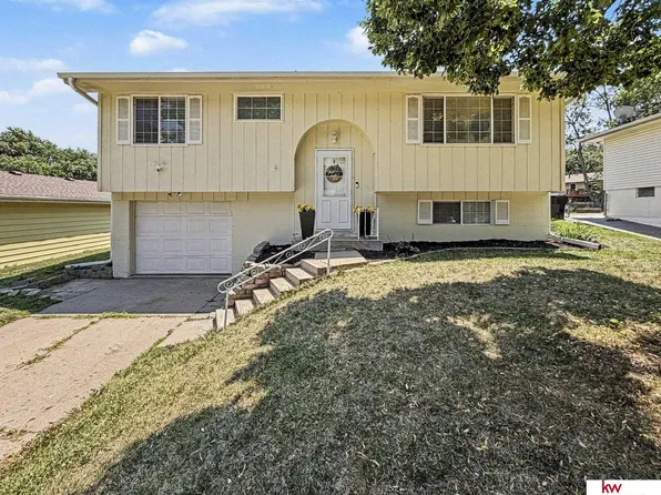 1606 SW 16th St, Lincoln, NE 68522