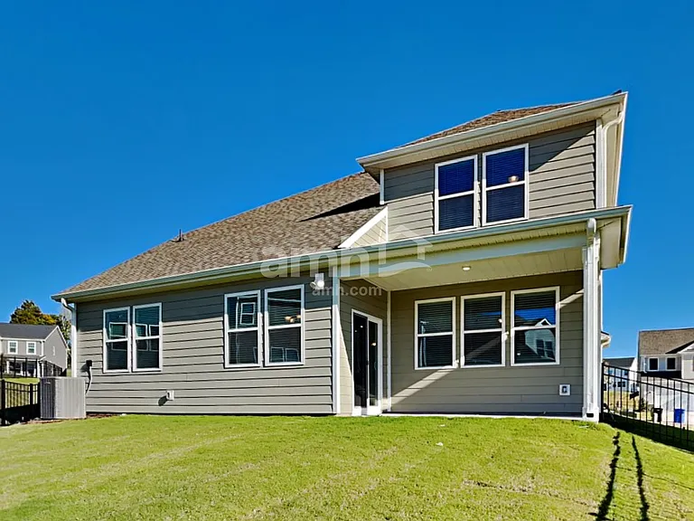 112 Twin River Dr — Photo 29