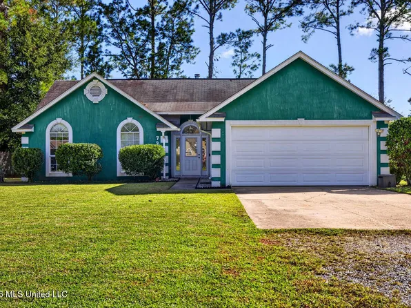 7917 Martin Bluff Rd, Gautier, MS 39553