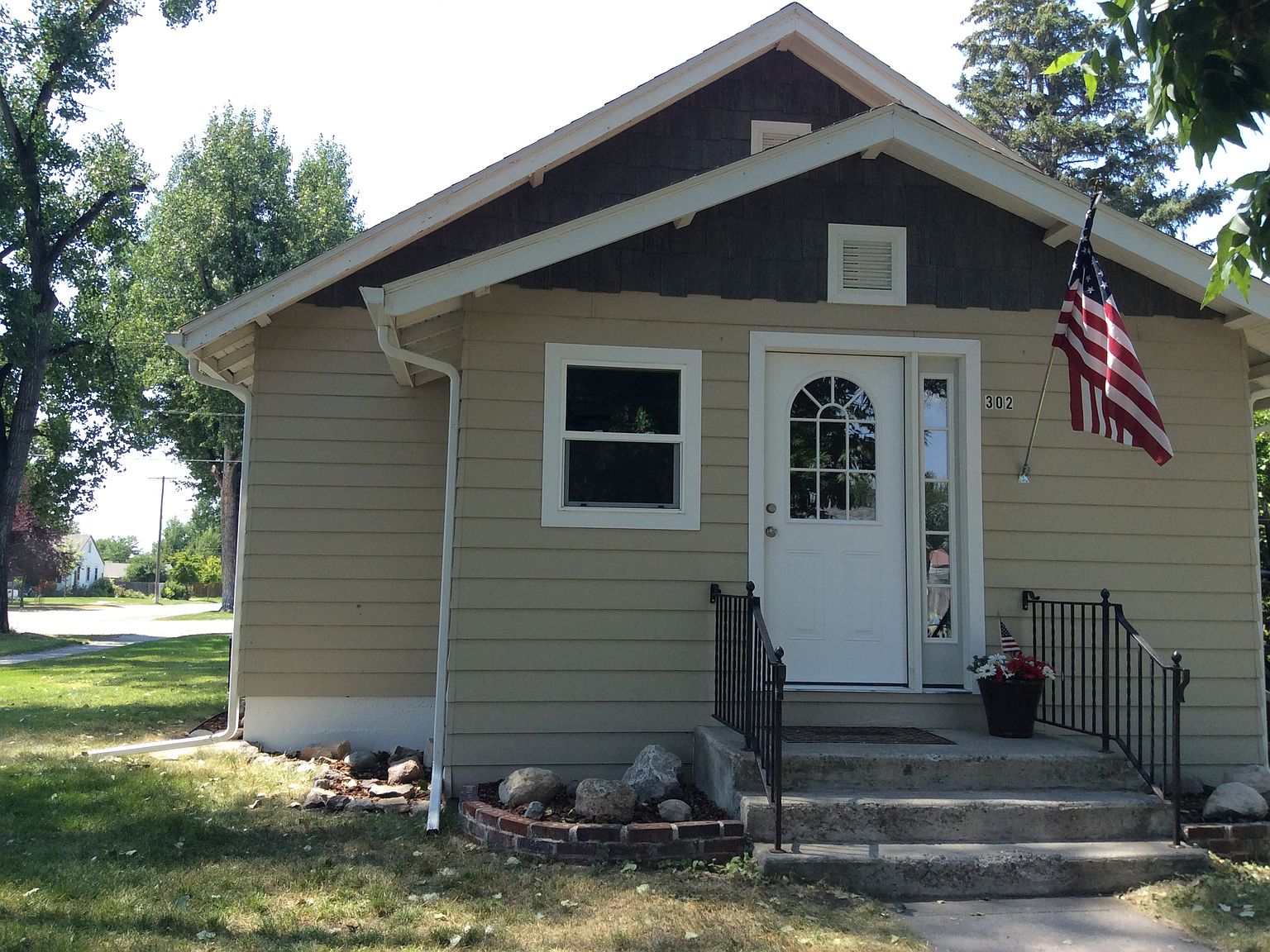 302 1st Ave NW, Choteau, MT 59422 Zillow