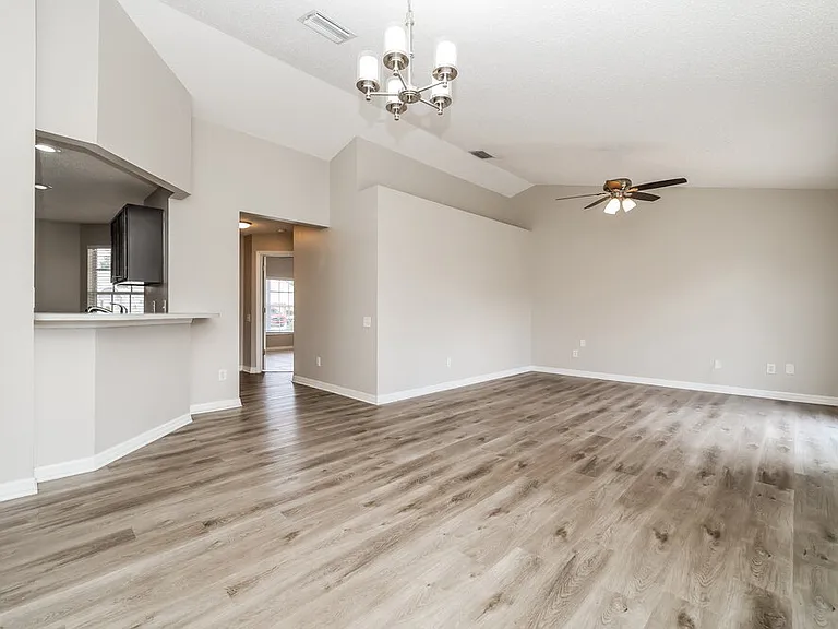 12219 Dawn Vista Dr — Photo 4