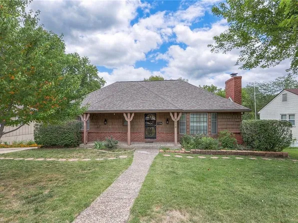 8313 Maywood Ave, Raytown, MO 64138