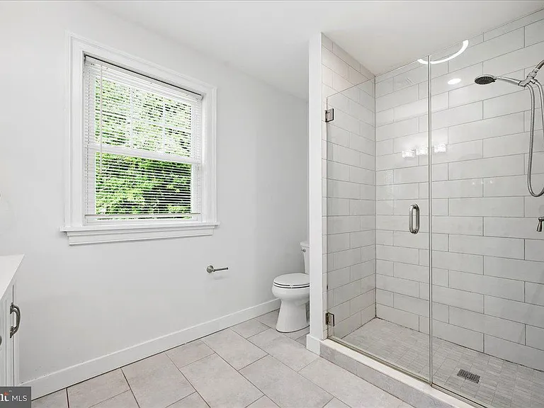 17 Lizbeth Ln — Photo 24