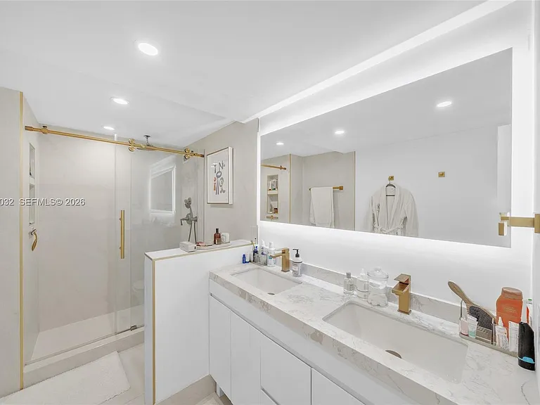 11111 Biscayne Blvd #5A — Photo 35