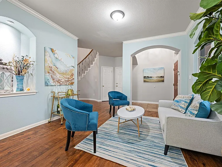 4435 Hunters Lodge Dr — Photo 8