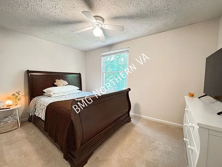 3821 Jocelyn Dr — Photo 22