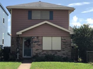 5207 Avenue K, Galveston, TX 77551