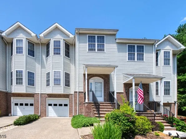 49 Rock Creek Terrace, Riverdale Boro, NJ 07457