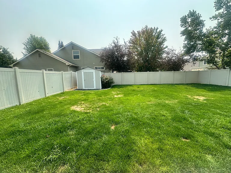 3015 E Deerhill Dr — Photo 13