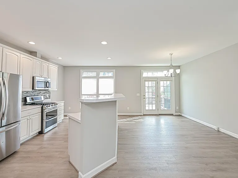 43045 Golf View Dr — Photo 18