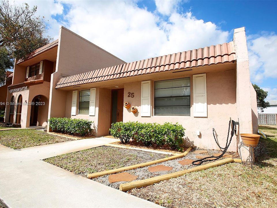 1st image of 25 Seville Cir #4-51
