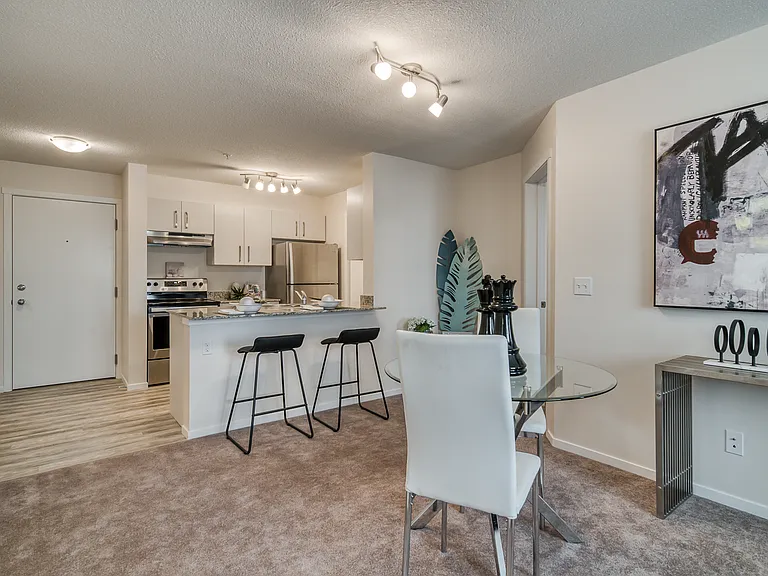 73 Skyview Point Cres NE — Photo 38