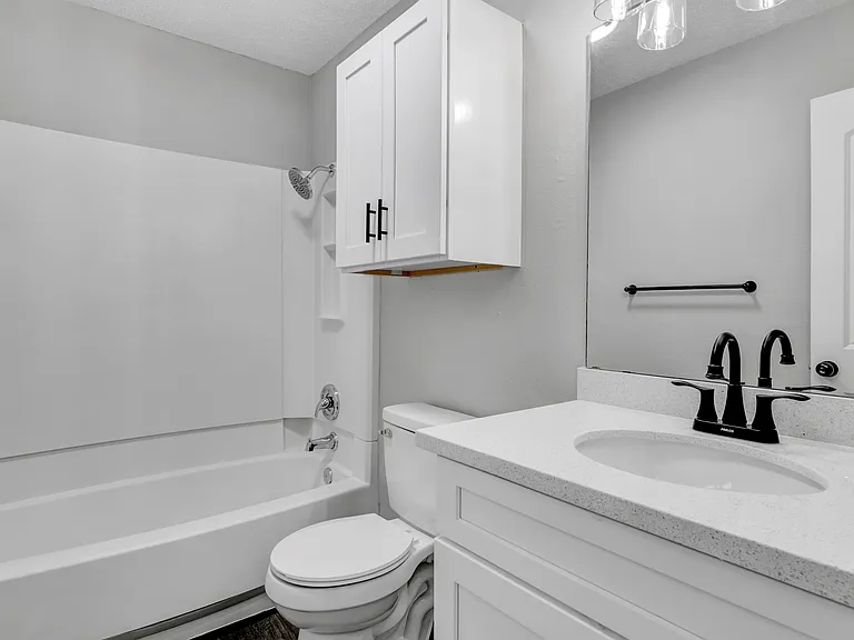 1890 McFaddin Ave #7 — Photo 4