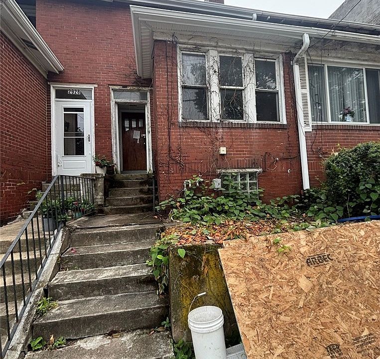 1st image of 2926 Webster Ave