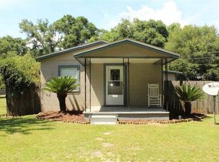 6448 Butternut Dr, Milton, FL 32583