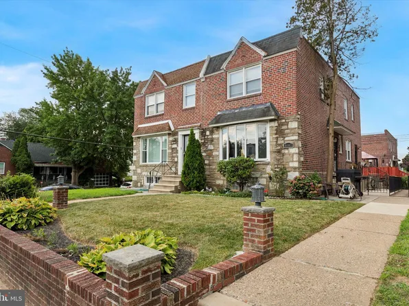 8102 Rugby St, Philadelphia, PA 19150