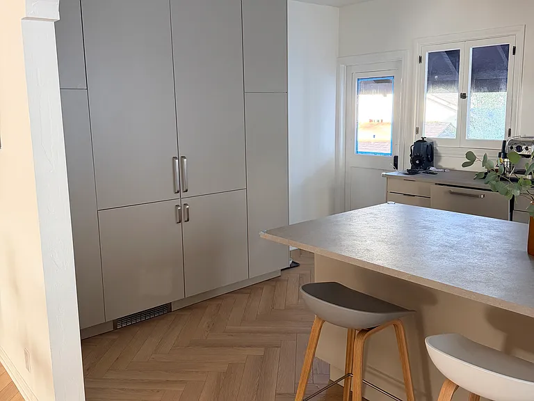 integrated refrigerator and pantry