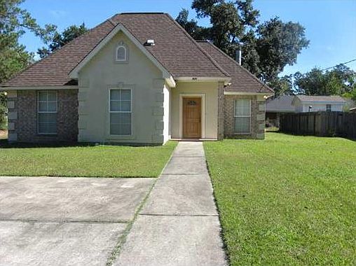 1st image of 920 Maris Stella Ave