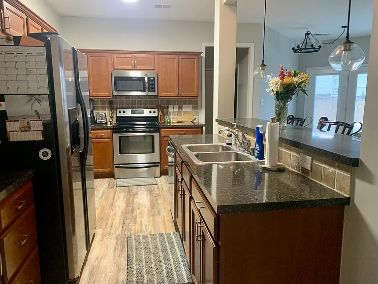 114 Walden Cv — Photo 5