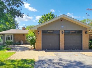 28 Centennial Rd, Toronto, ON M1C1Z1