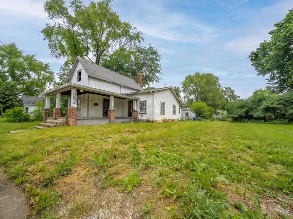808 S Macedonia Ave, Muncie, IN 47302